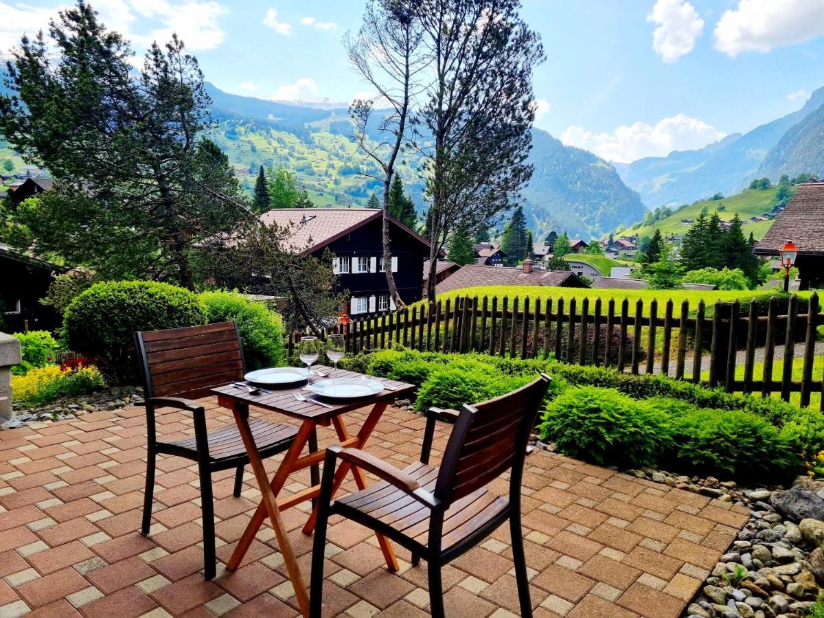 Mom - Alpine Boutique Apartments, Chalet Fagus, Terrace Studio 格林德瓦 外观 照片