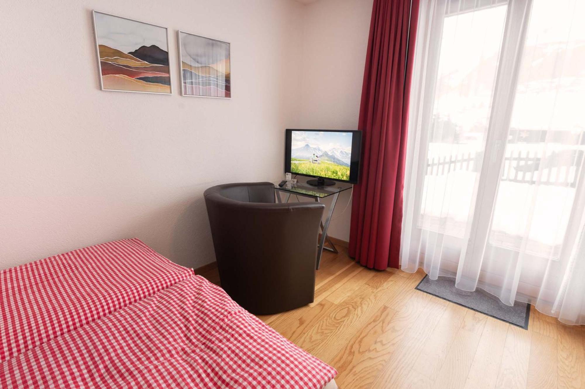 Mom - Alpine Boutique Apartments, Chalet Fagus, Terrace Studio 格林德瓦 外观 照片