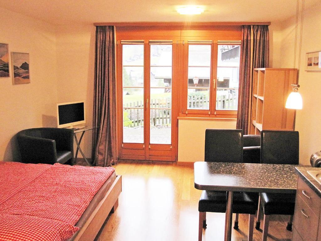 Mom - Alpine Boutique Apartments, Chalet Fagus, Terrace Studio 格林德瓦 客房 照片